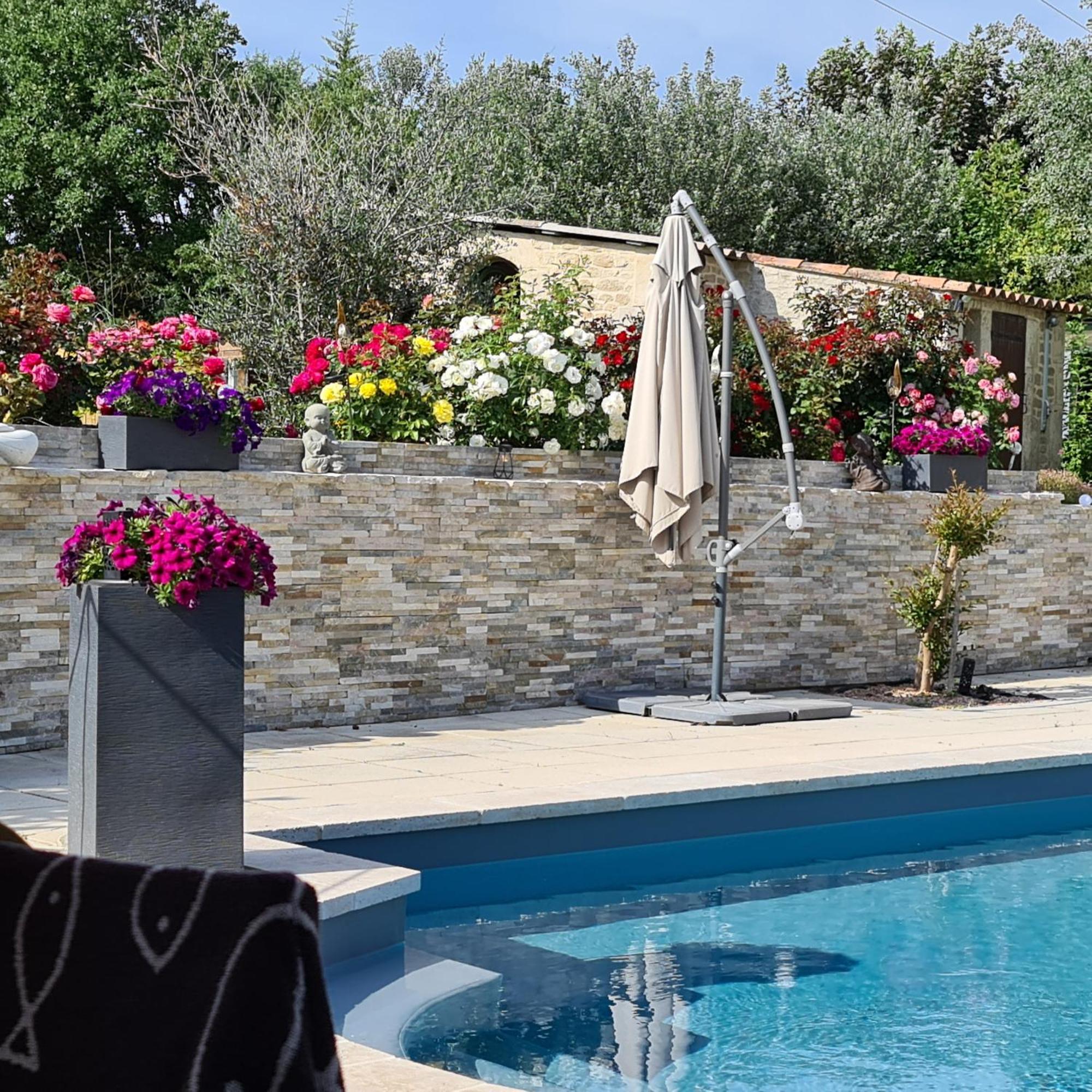 Appartements Dans Villa Privee Avec Piscine, Jardin, Parking Clos, Wifi, Climatisation Meyreuil Zewnętrze zdjęcie