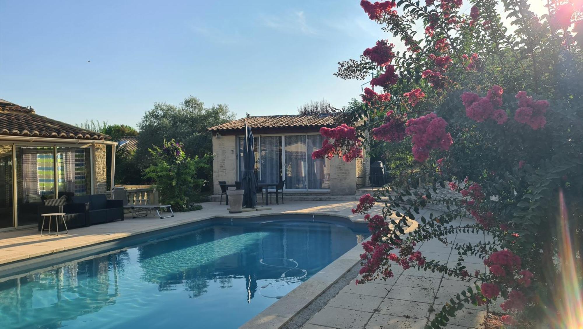 Appartements Dans Villa Privee Avec Piscine, Jardin, Parking Clos, Wifi, Climatisation Meyreuil Zewnętrze zdjęcie